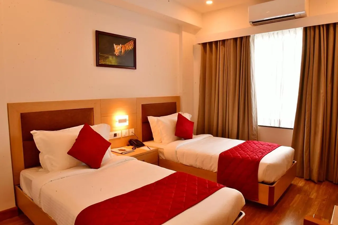 Abaam Pearl Hotel Turavur